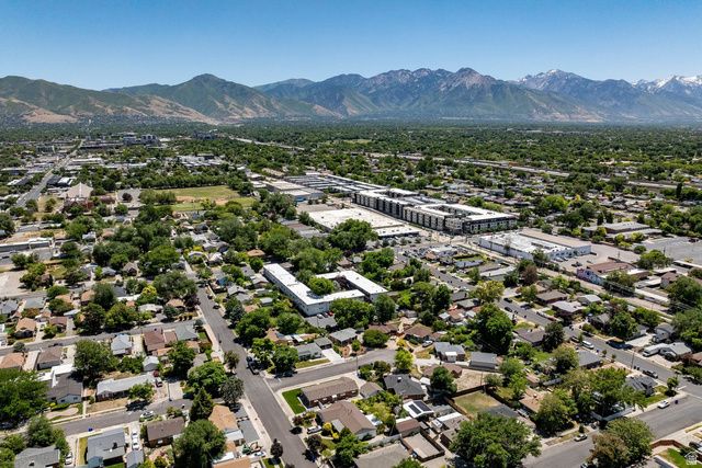 2173 S NOWELL CIR, Salt Lake City, UT 84115