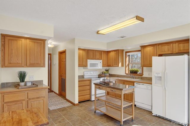 3453 Rhea Road, Ann Arbor, MI 48103