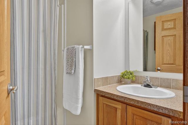 3453 Rhea Road, Ann Arbor, MI 48103