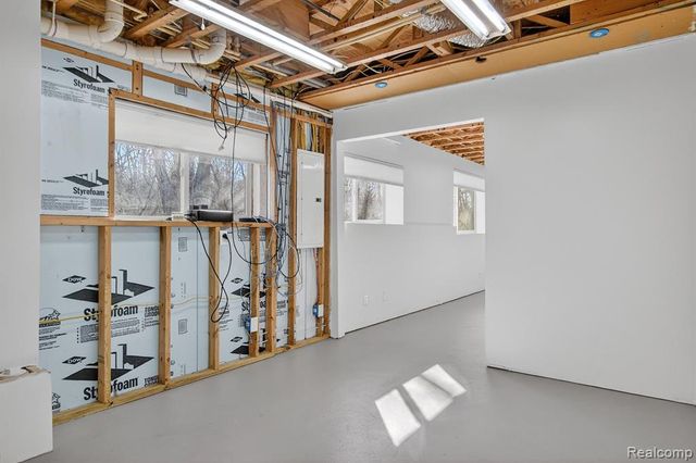 3453 Rhea Road, Ann Arbor, MI 48103