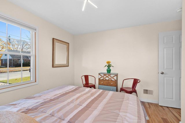 111 N GENEVA AVENUE, Sturgeon Bay, WI 54235