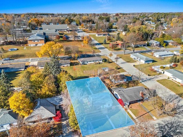 111 N GENEVA AVENUE, Sturgeon Bay, WI 54235