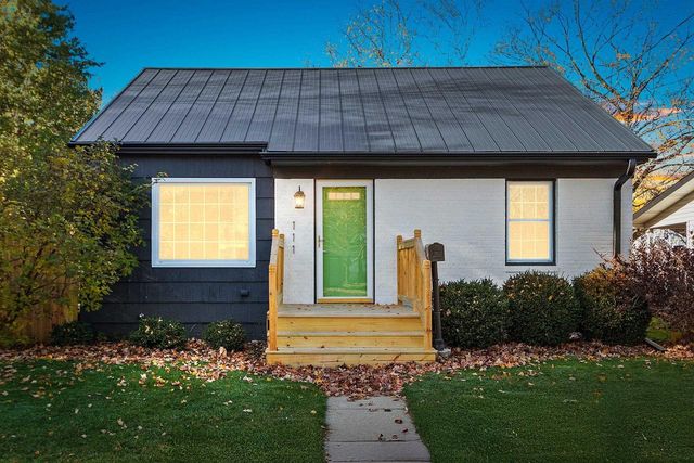 111 N GENEVA AVENUE, Sturgeon Bay, WI 54235