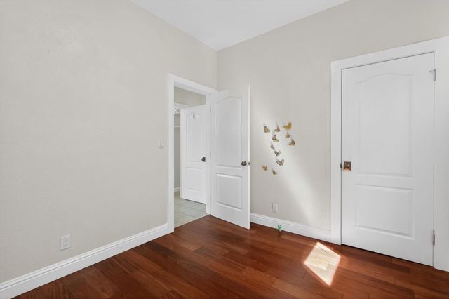 1539 International Boulevard, Oakland, CA 94606