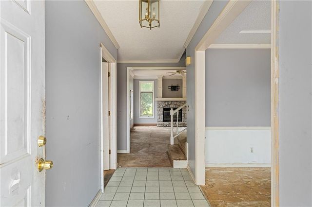 7104 E 134th Terrace, Grandview, MO 64030