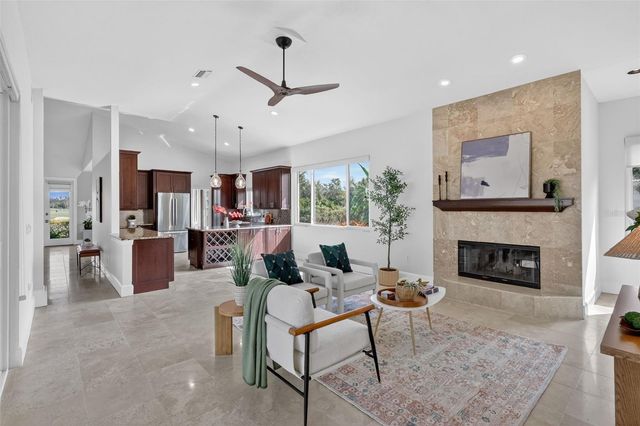 4237 PALACIO DRIVE, Sarasota, FL 34238