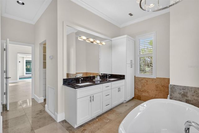 4237 PALACIO DRIVE, Sarasota, FL 34238