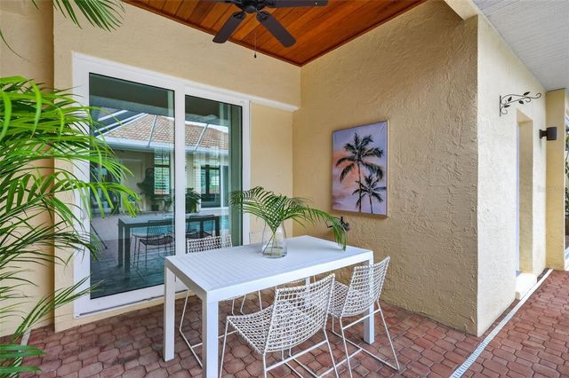 4237 PALACIO DRIVE, Sarasota, FL 34238