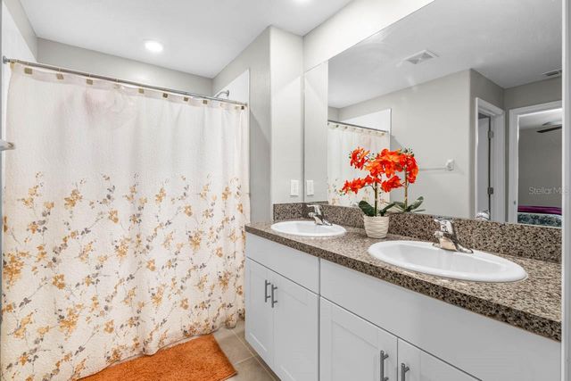 15477 MILLER CREEK DRIVE, Sun City Center, FL 33573