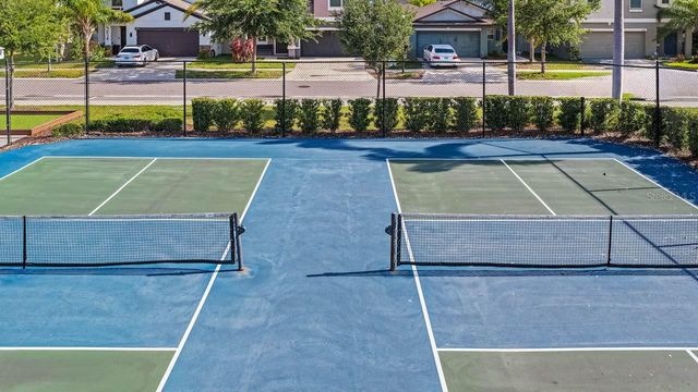 15477 MILLER CREEK DRIVE, Sun City Center, FL 33573