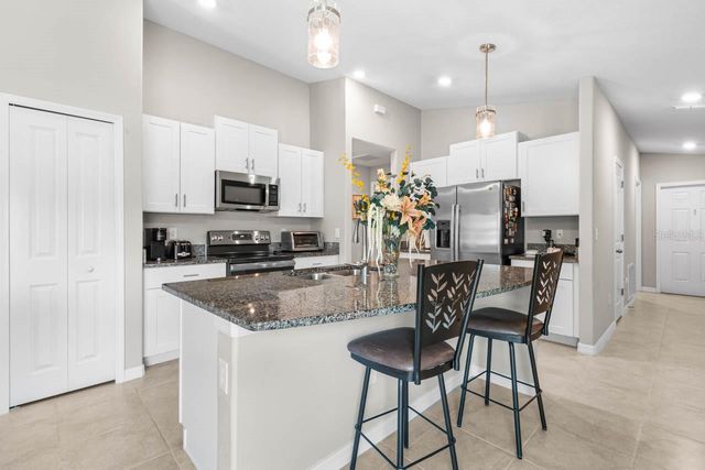 15477 MILLER CREEK DRIVE, Sun City Center, FL 33573