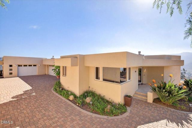 864 Montclair Drive, Santa Paula, CA 93060