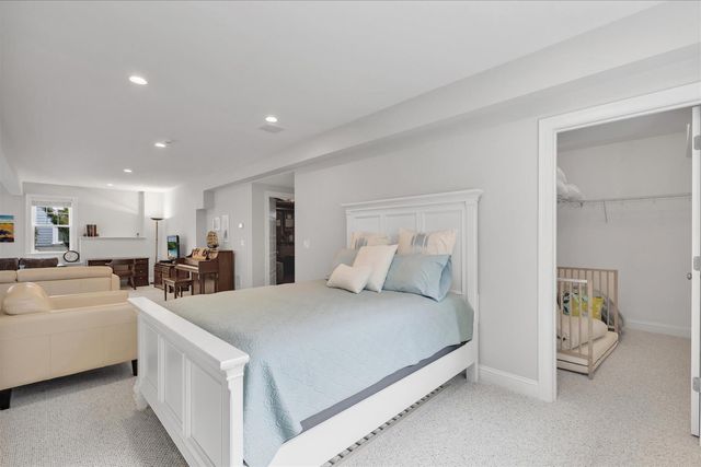 20 Saltwater Circle, Mashpee, MA 02649