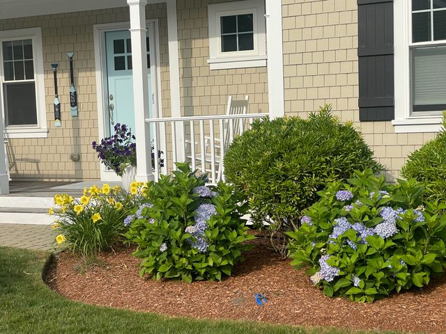 20 Saltwater Circle, Mashpee, MA 02649