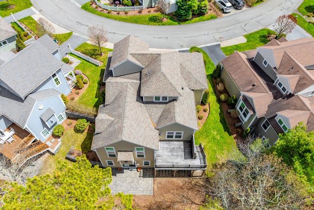 20 Saltwater Circle, Mashpee, MA 02649