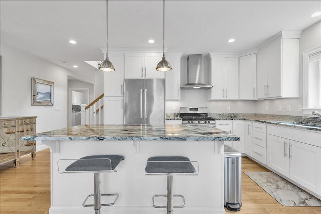 20 Saltwater Circle, Mashpee, MA 02649