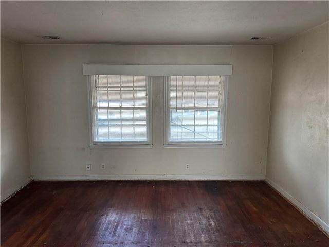 7001 Raytown Road, Raytown, MO 64133