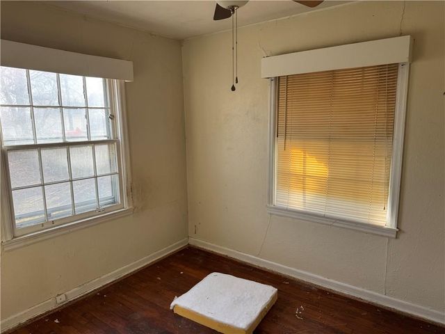 7001 Raytown Road, Raytown, MO 64133