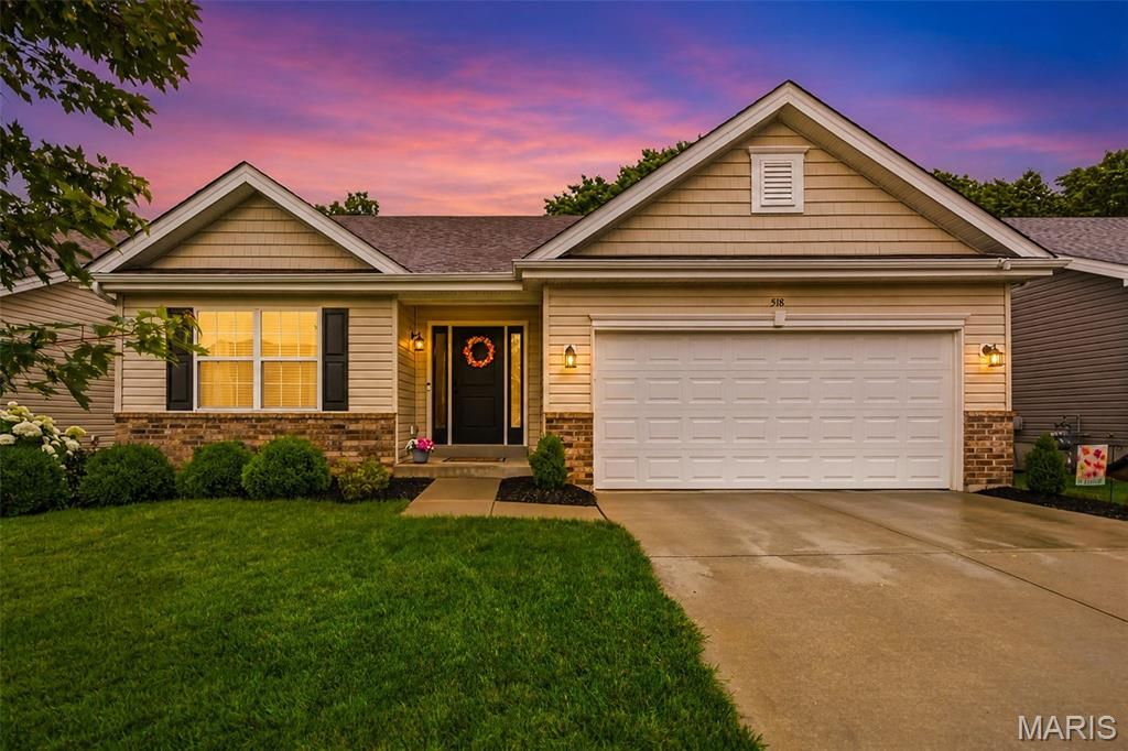 518 Brookside Forest Court, O'fallon, MO 63366