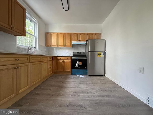 1811 N REESE ST, Philadelphia, PA 19122