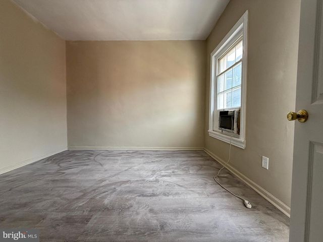 1811 N REESE ST, Philadelphia, PA 19122