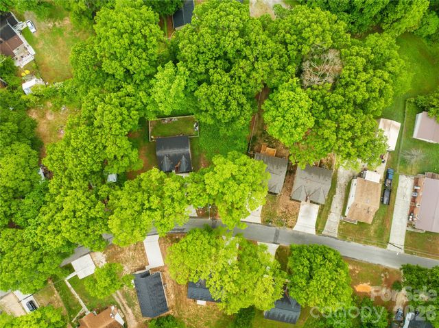 1509 Collinston Drive, Gastonia, NC 28052