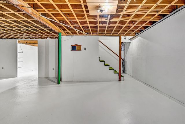 156 Tampa DR, Roanoke, VA 24019