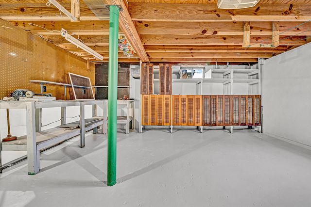 156 Tampa DR, Roanoke, VA 24019