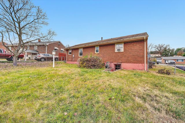 156 Tampa DR, Roanoke, VA 24019