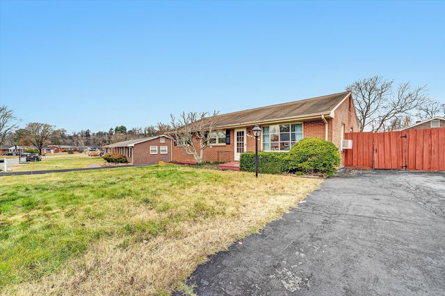 156 Tampa DR, Roanoke, VA 24019