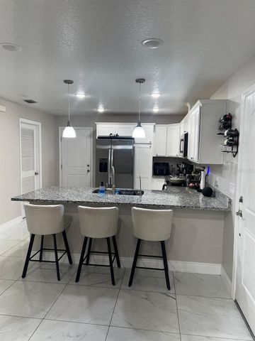 2923 N STEWART STREET, Kissimmee, FL 34746