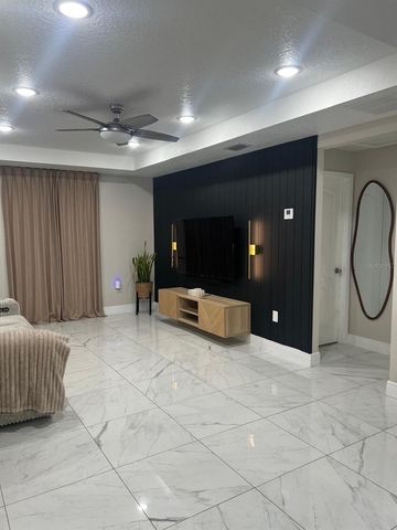 2923 N STEWART STREET, Kissimmee, FL 34746