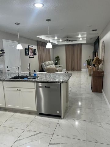 2923 N STEWART STREET, Kissimmee, FL 34746