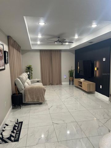 2923 N STEWART STREET, Kissimmee, FL 34746