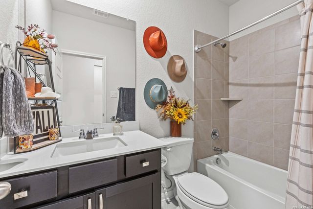 3005 charyn, New Braunfels, TX 78132