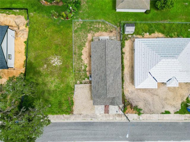 904 WASHINGTON STREET, Leesburg, FL 34748