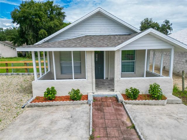 904 WASHINGTON STREET, Leesburg, FL 34748