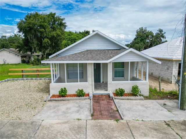 904 WASHINGTON STREET, Leesburg, FL 34748
