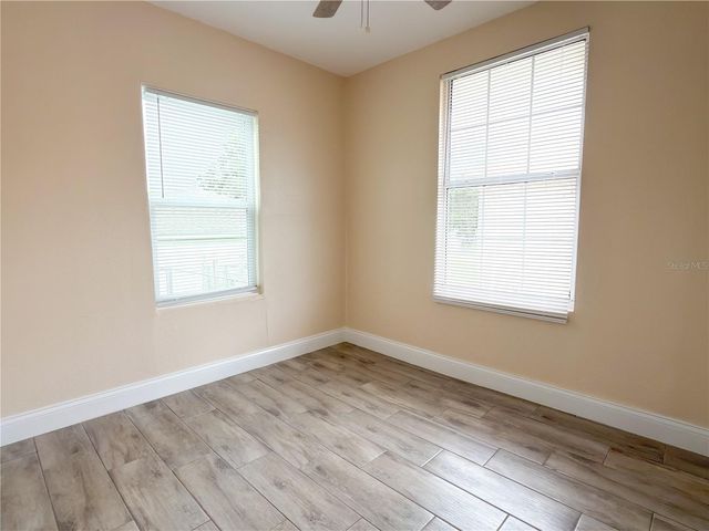 904 WASHINGTON STREET, Leesburg, FL 34748