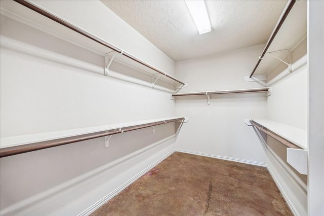 14330 S Summerchase Circle, Willis, TX 77318