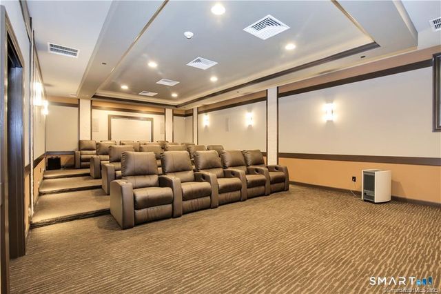 424 Center Meadow Lane 424, Danbury, CT 06810