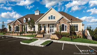 424 Center Meadow Lane 424, Danbury, CT 06810