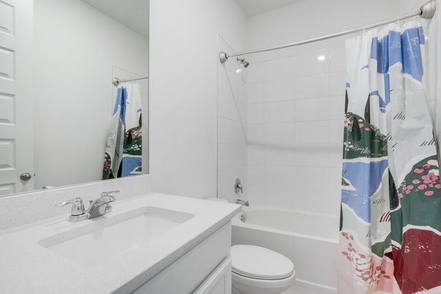 6801 NW Cloverdale Avenue, Port St. Lucie, Port St Lucie, FL 34987
