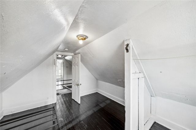 2622 Milburn St, Mckeesport, PA 15132