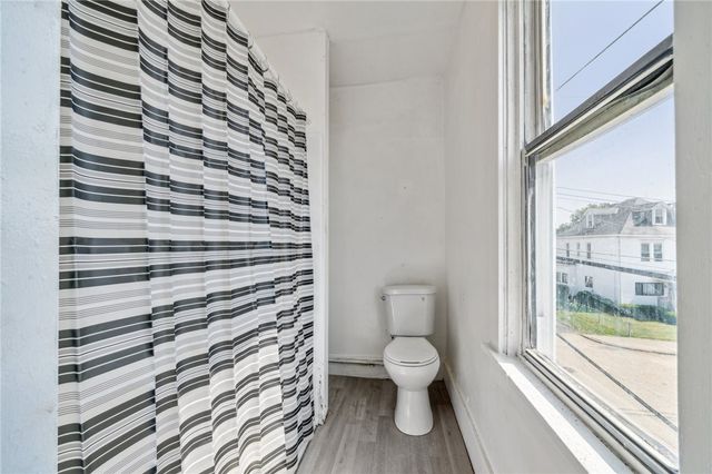 2622 Milburn St, Mckeesport, PA 15132