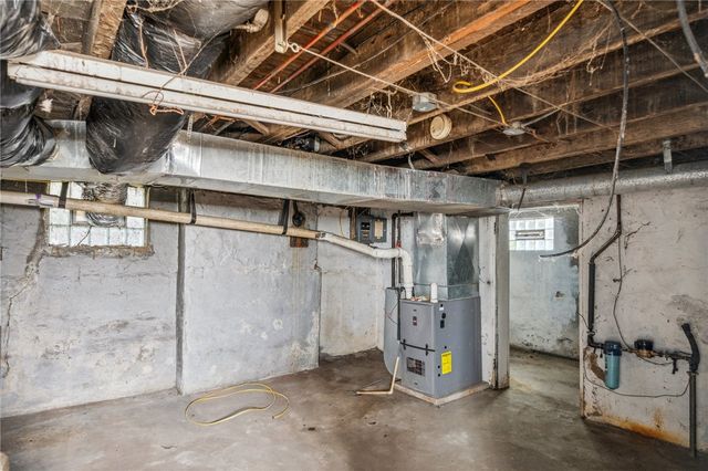 2622 Milburn St, Mckeesport, PA 15132