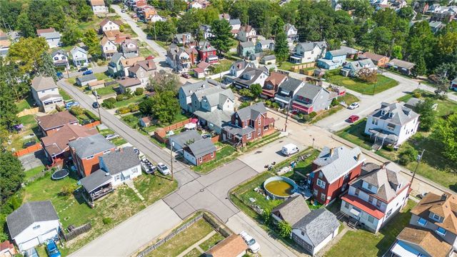 2622 Milburn St, Mckeesport, PA 15132