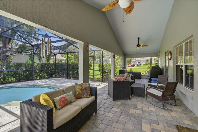 23354 OAK PRAIRIE CIRCLE, Sorrento, FL 32776