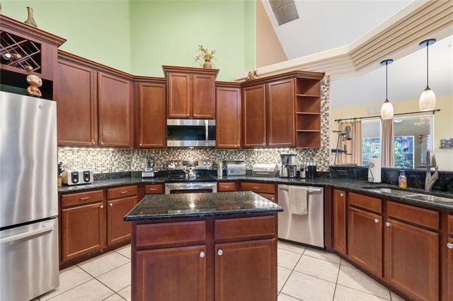 23354 OAK PRAIRIE CIRCLE, Sorrento, FL 32776