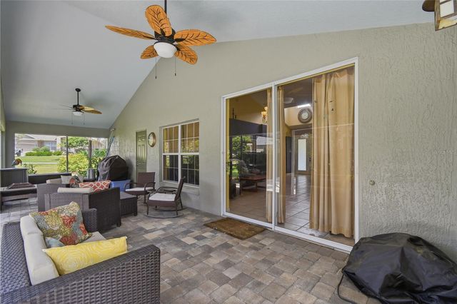 23354 OAK PRAIRIE CIRCLE, Sorrento, FL 32776